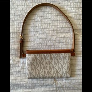 Michael Kors purse/ Fanny pack!